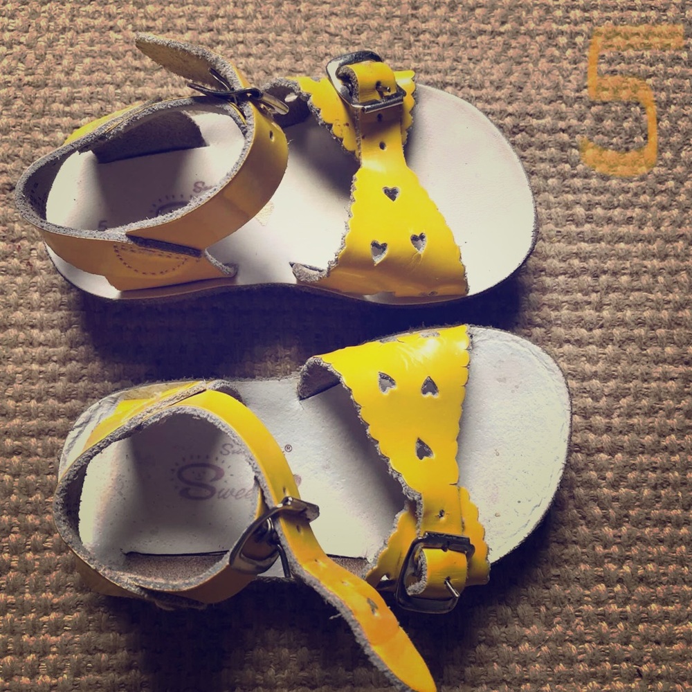 Sun sans sweethearts